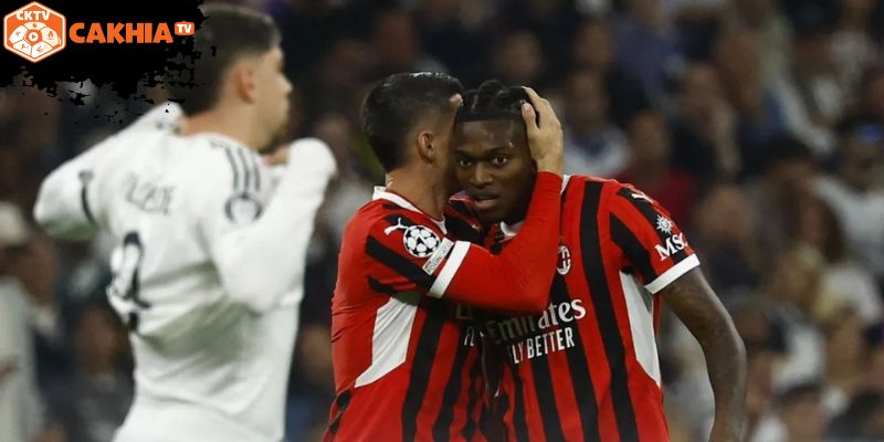 Leao thay đổi bản năng - Milan hưởng lợi